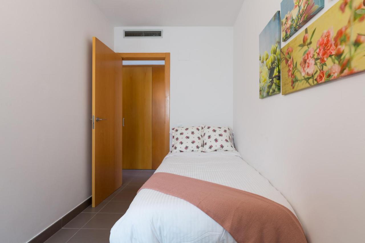 קורנלה דה יוברגאט Apartamentos Cornellalux 2 מראה חיצוני תמונה