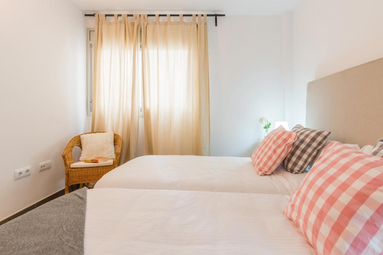 קורנלה דה יוברגאט Apartamentos Cornellalux 2 מראה חיצוני תמונה